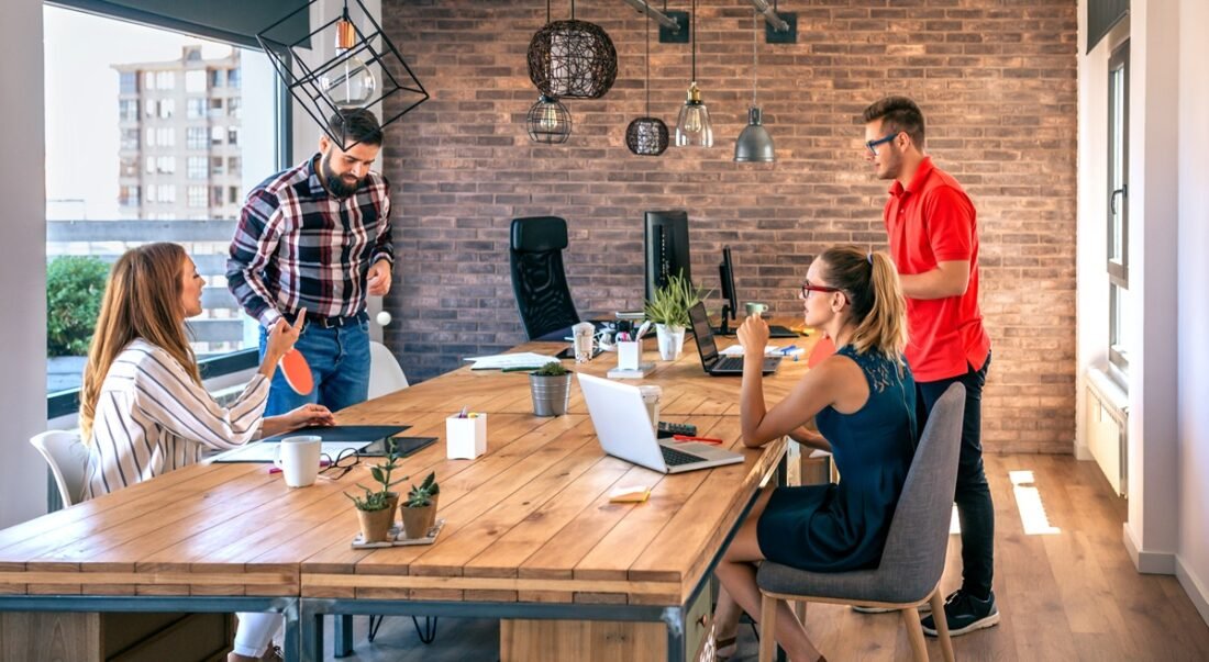 Smart & Affordable Office Interior Design Ideas for Startups